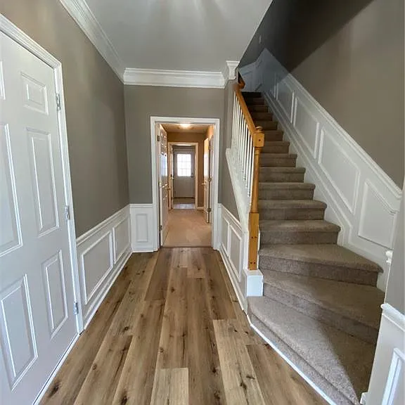 4019 Howell Park Rd — Photo 2