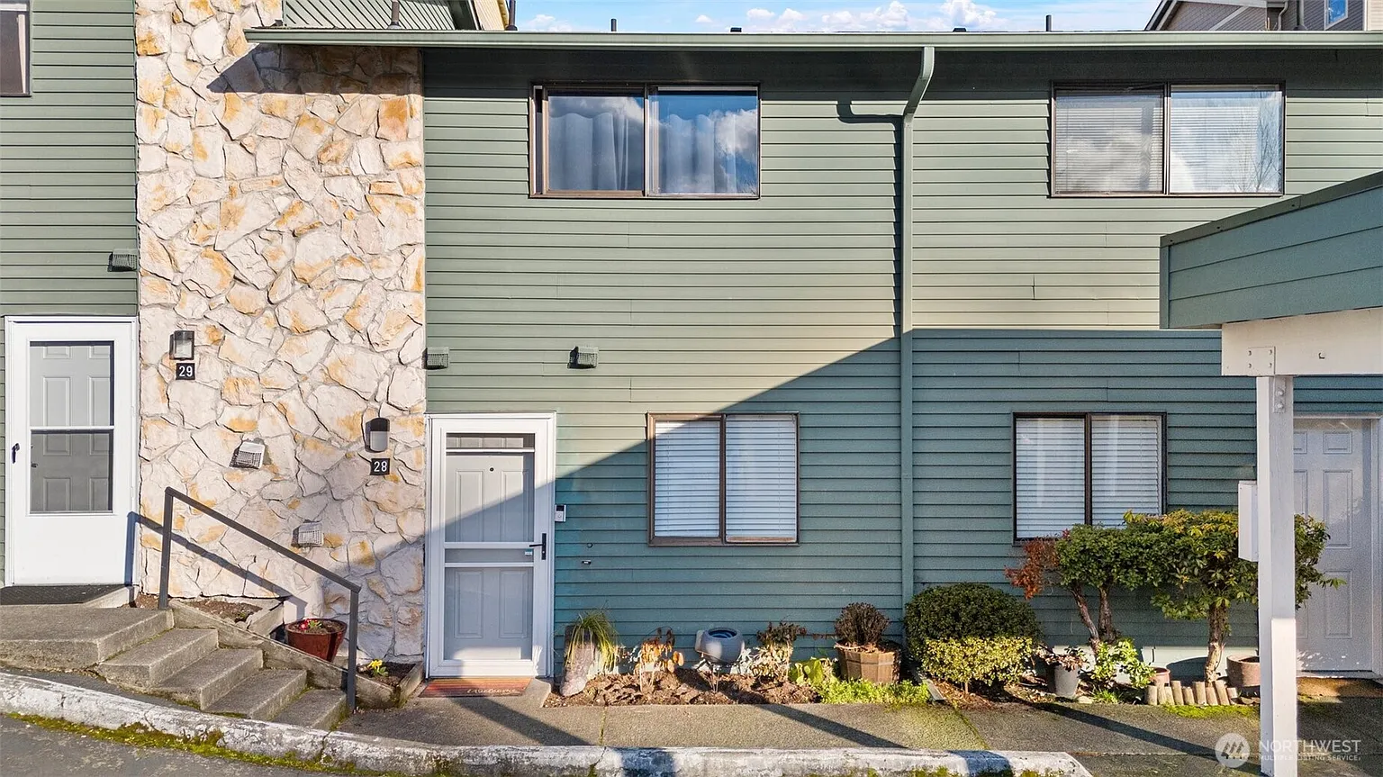1040 S 320th Street #28 photo 1