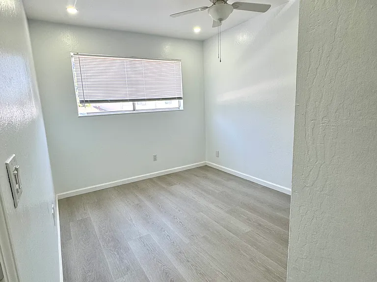 43 El Basset Ct — Photo 6