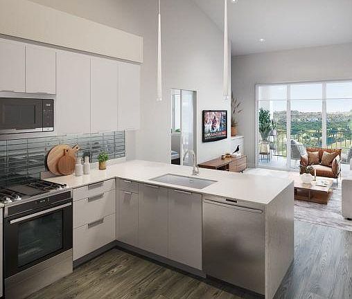 3rd image of 32468 Crown Valley Pkwy #302