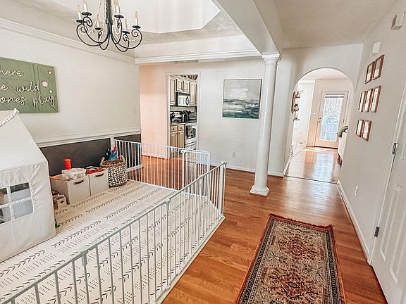 5th image of 2903 Carolina Way
