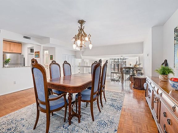 4th image of 253 W 73rd St APT 4F