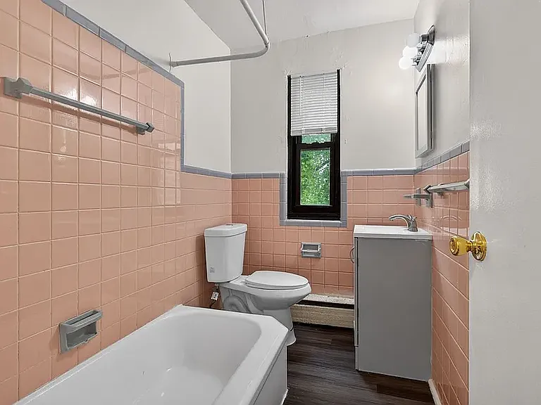 1360 Edgewood Ave #B — Photo 10