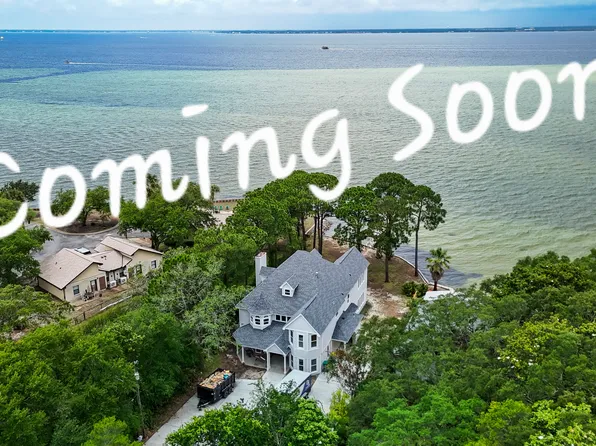 609 Calhoun Ave, Destin, FL 32541