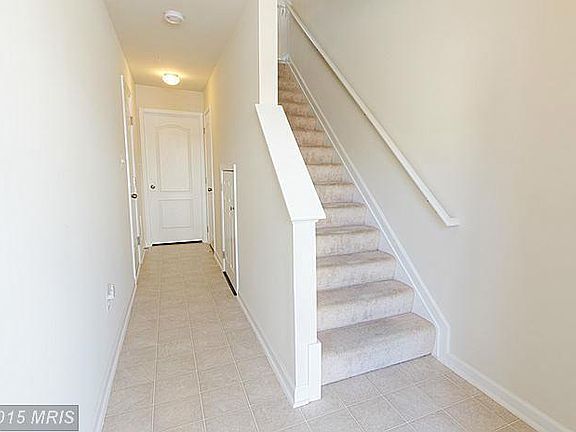 5th image of 1203 Coulbourn Cor