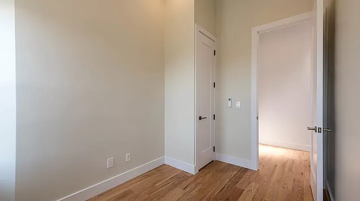 Rented by Lodger Corp | media 19