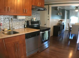 4 Macarthur Rd, Plainville, CT 06062