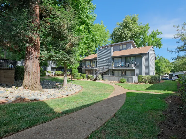 3180 Country Club Dr #10A — Photo 23