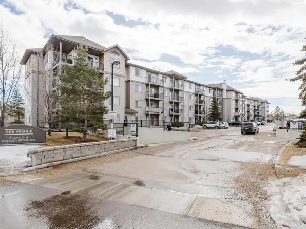 309 Clareview Station Dr NW #113, Edmonton, AB T5Y 0C5