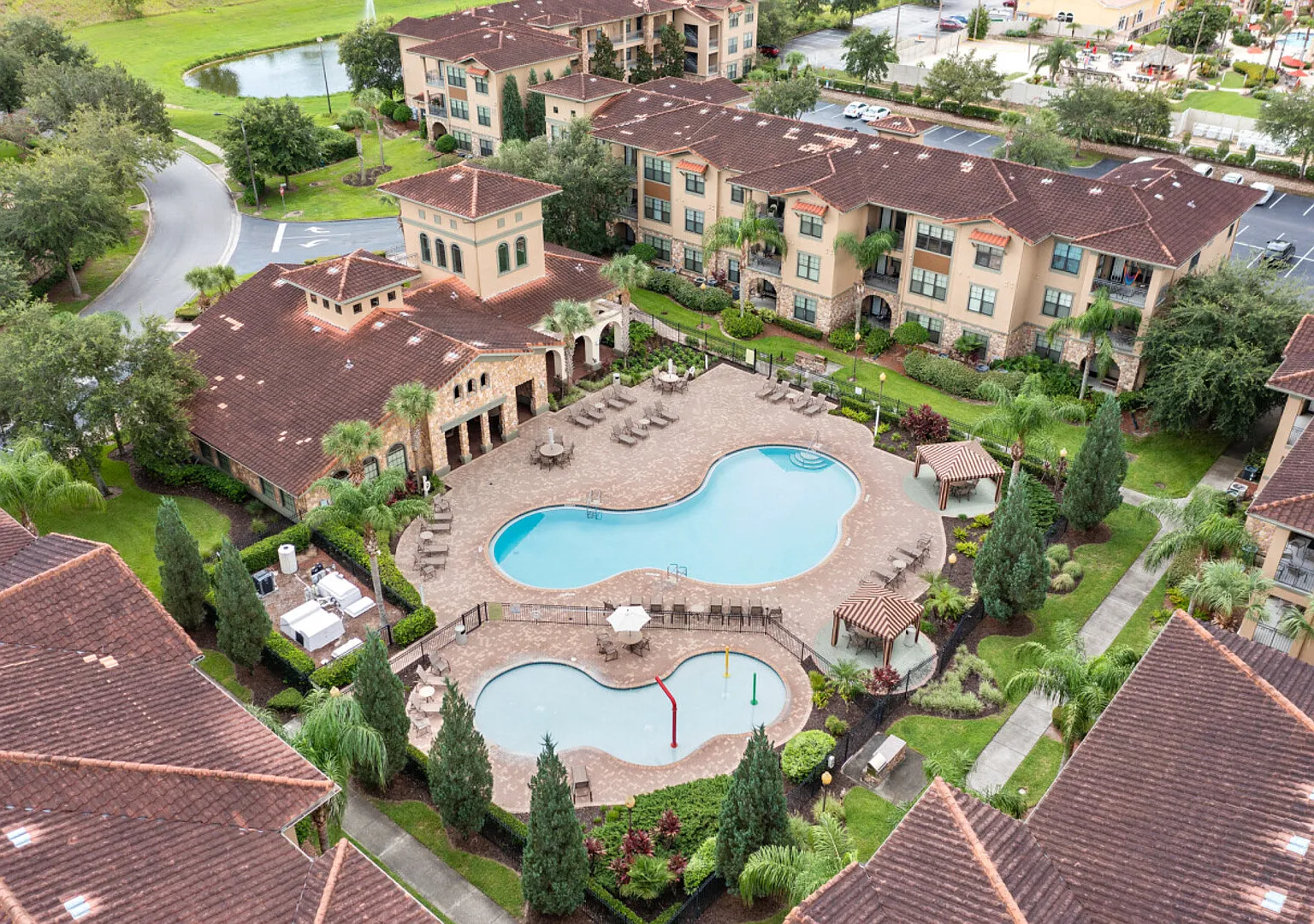 Bella Piazza Resort 3BR Charming Condo, By Disney — Photo 3
