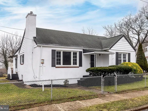 8344 Stockton Ave, Pennsauken, NJ 08109