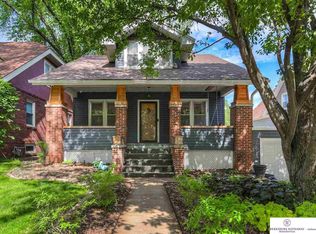 2521 N 52nd St, Omaha, NE 68104