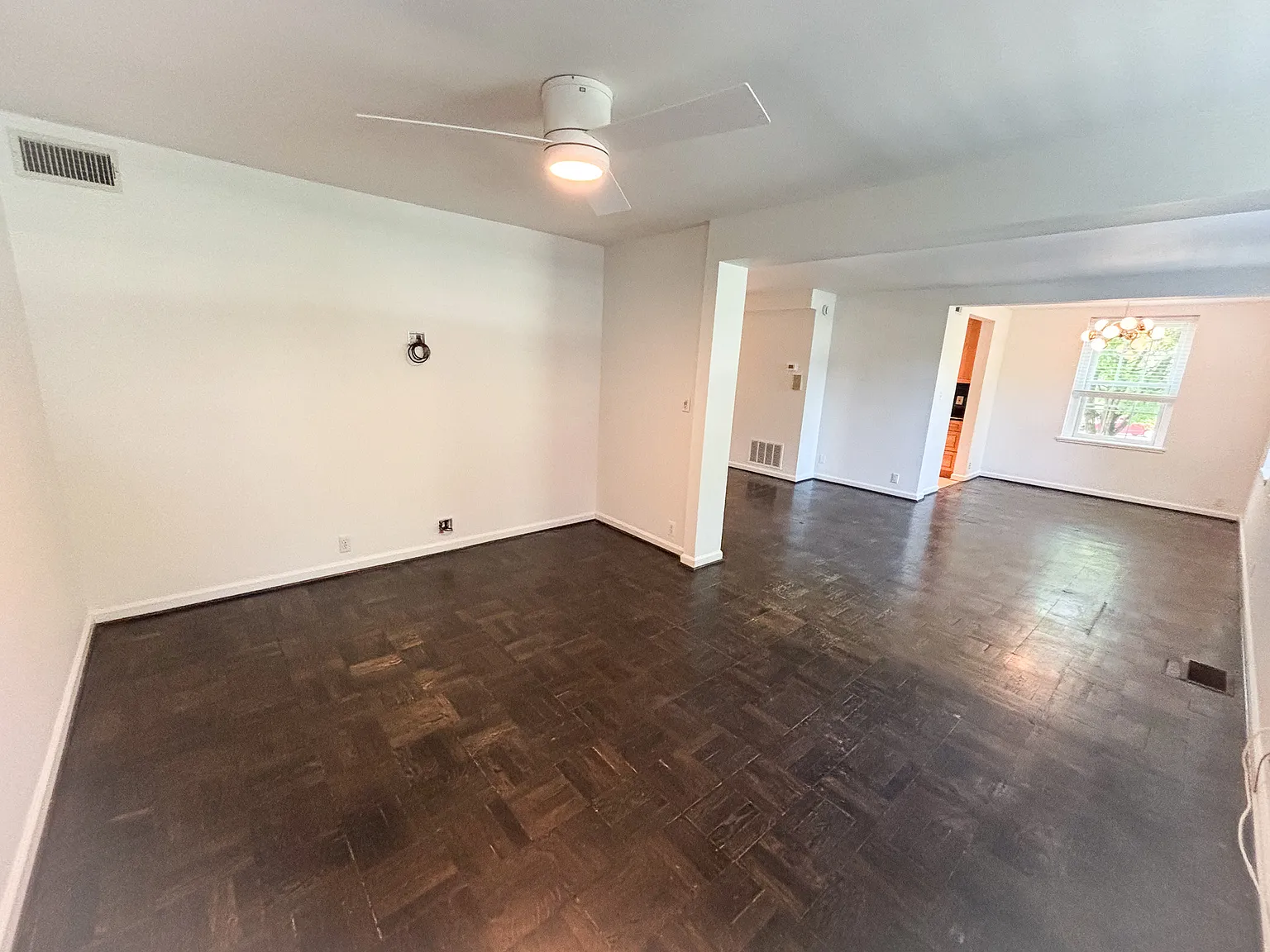 2 bed, 2.5 bath, 1250 sqft, $3,200 — Photo 4
