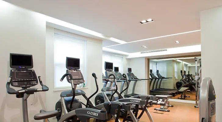 Sold by Compass | media 22