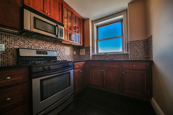 Sold by Remax Edge | media 32