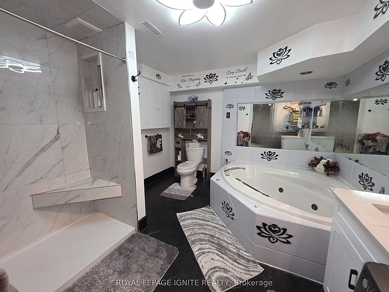 Ajax House for rent - 2 Bedrooms — photo 3