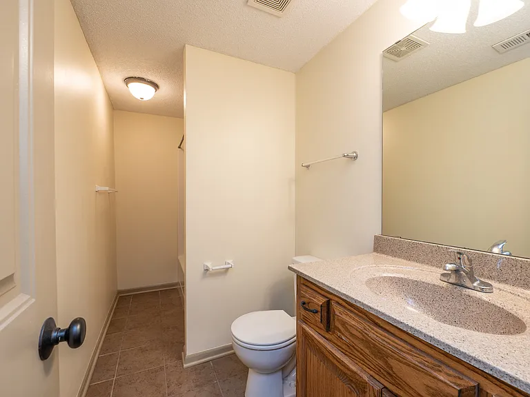 Basement full bath 3