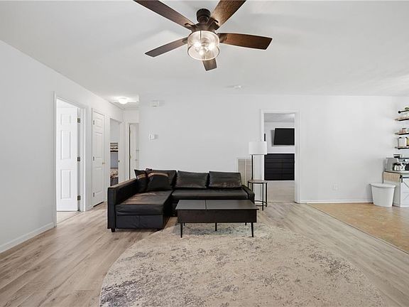 5th image of 208 Terwillinger Rd