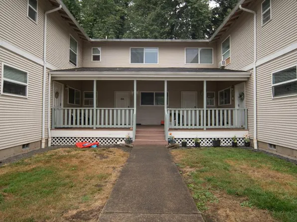 1380 Quince St, Sweet Home, OR 97386
