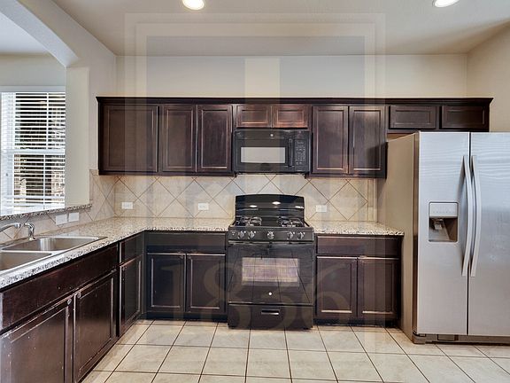 5th image of 2880 Donnell Dr Unit 601