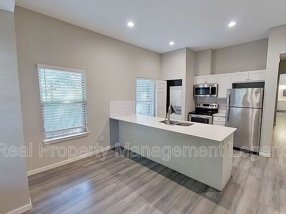 3rd image of 5125 Eastside Ave