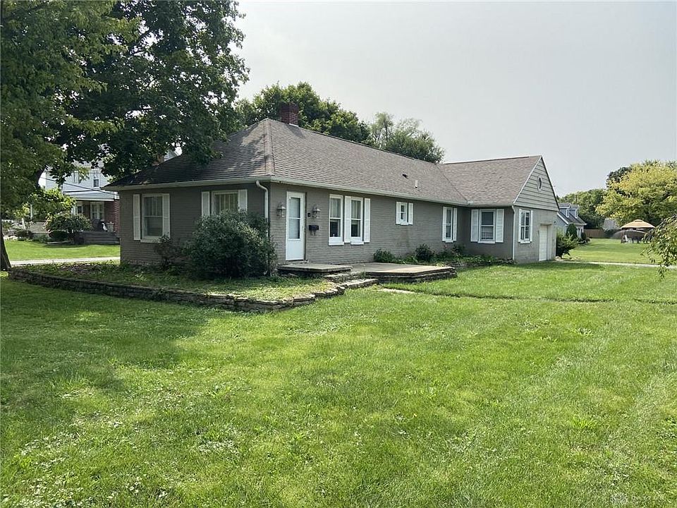 1st image of 10 Elmwood Ave