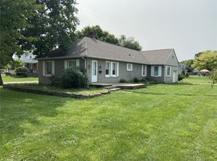 10 Elmwood Ave, Troy, OH 45373