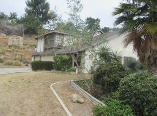 8297 Whispering Tree Dr, Riverside, CA 92509