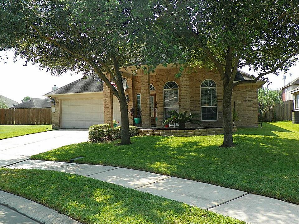 1st image of 21011 Narrow Gate Dr