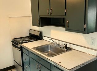 724 Main St APT 4, Phoenixville, PA 19460