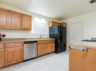 2641 Royal Ave, Simi Valley, CA 93065