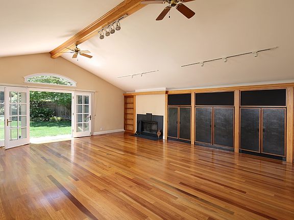 3rd image of 3560 La Mata Way