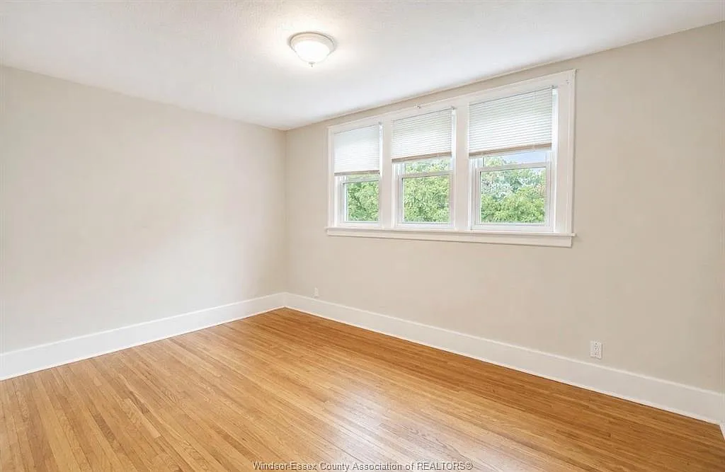 2 bed, $1,350 — Photo 2