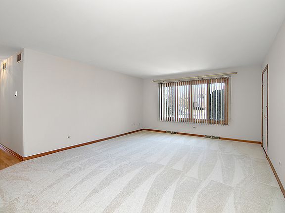 2nd image of 12 Saint Moritz Dr Unit 102
