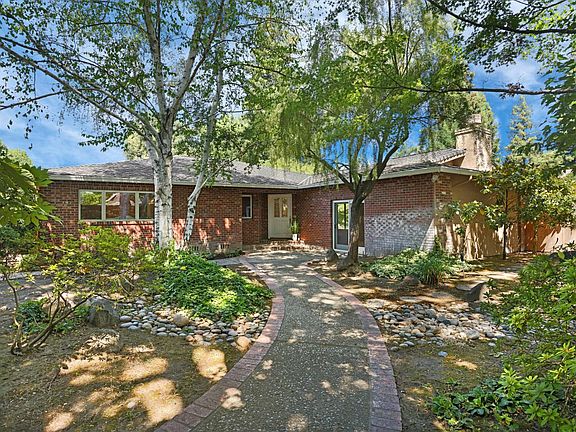 2nd image of 8465 Meath Dr