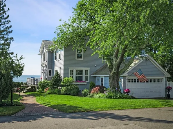 16 Coolidge Rd, Marblehead, MA 01945