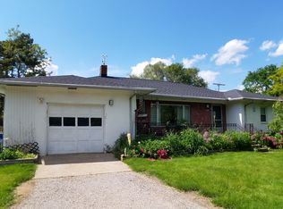 7346 Miller Rd, Swartz Creek, MI 48473