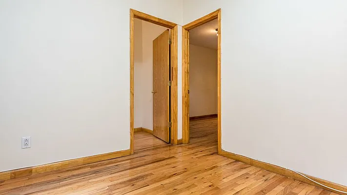 Rented by Nooklyn NYC LLC | media 40