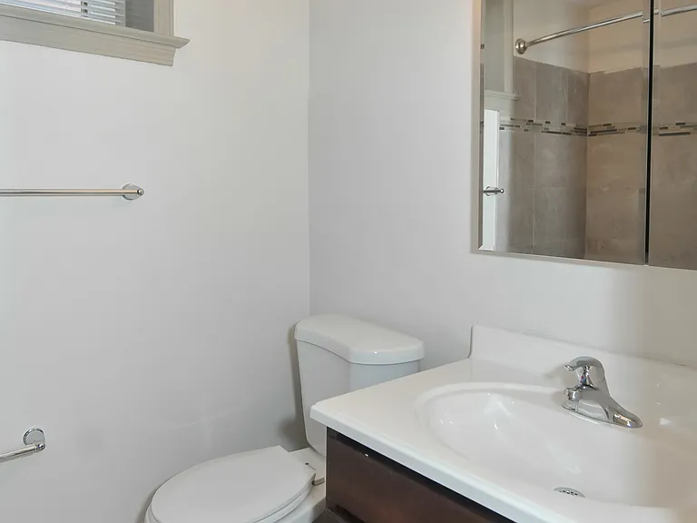 1200 E Broadway #1B — Photo 14
