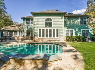 310 Oceanforest Dr N, Atlantic Beach, FL 32233