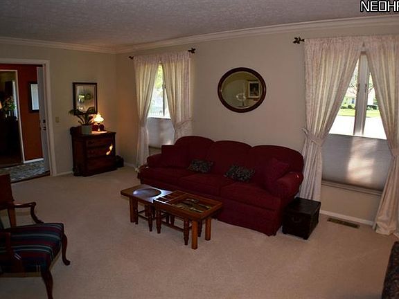4th image of 10796 Creek Moss Ln