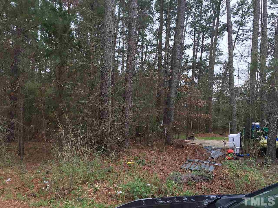 2nd image of 2844 Barrington Dr