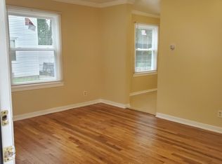 10 Rock Creek Rd, New Haven, CT 06515