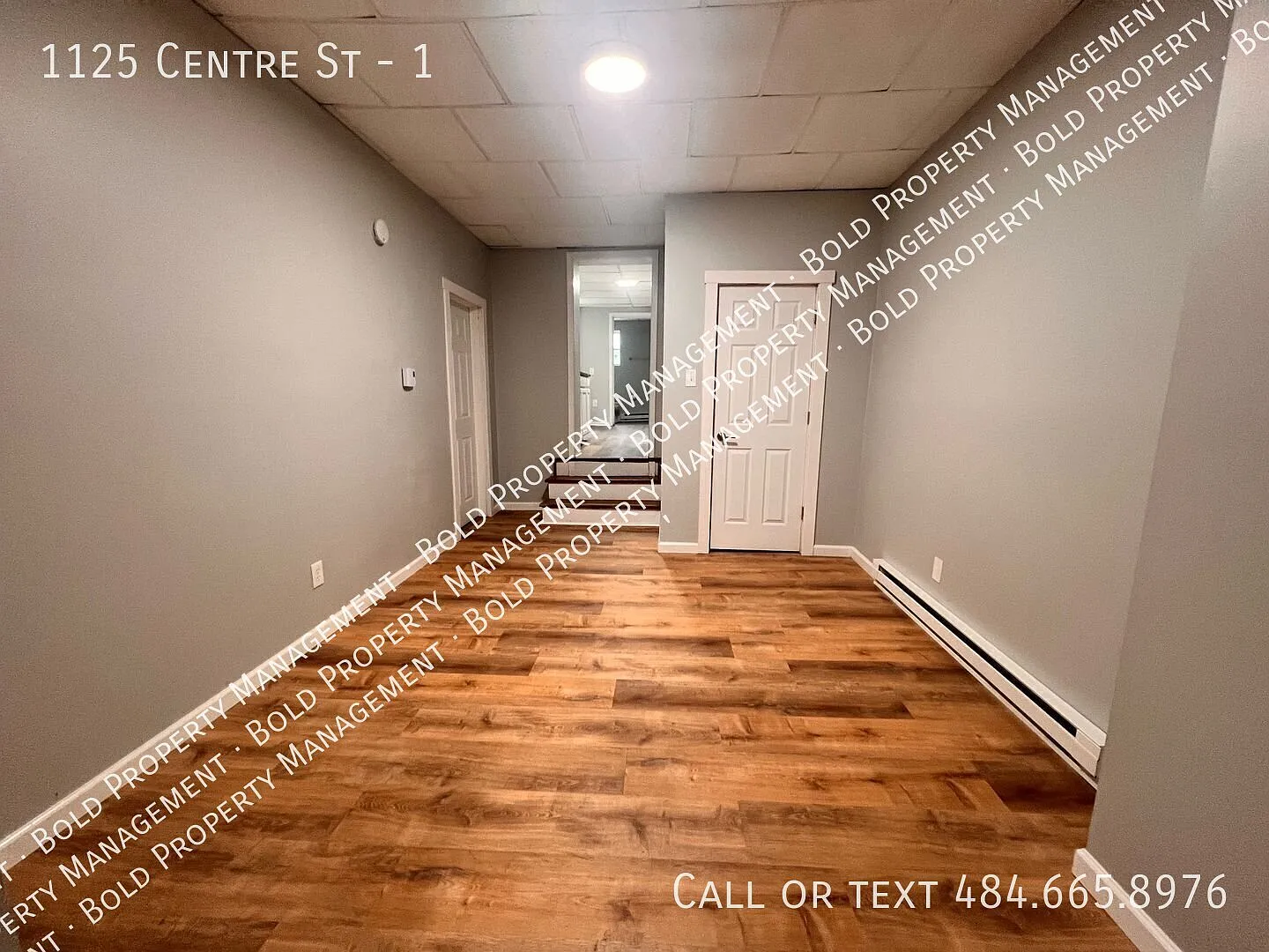 Two Bedroom One Bathroom — Photo 2