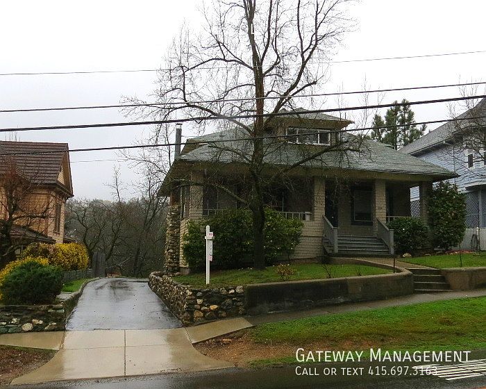 1st image of 2920 Coloma St APT 4
