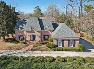 580 Glen Eagles Cir SE, Marietta, GA 30067