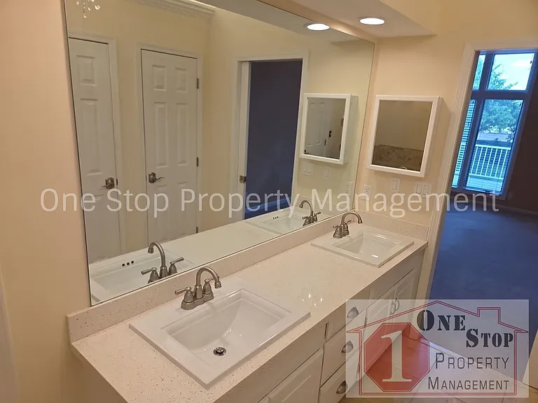 5222 W 121st St — Photo 19