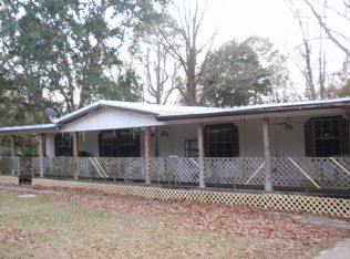 10109 Rouses Marina Rd, Vancleave, MS 39565