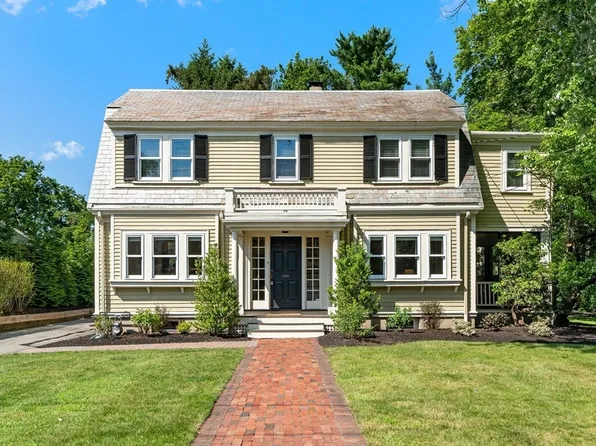 16 Vine Brook Rd, Lexington, MA 02421