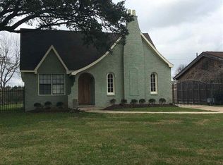 240 W Caldwood Dr, Beaumont, TX 77707